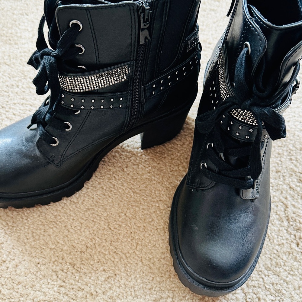 Chunky Sparkle Platform Healed Boots - Picture 5 of 9